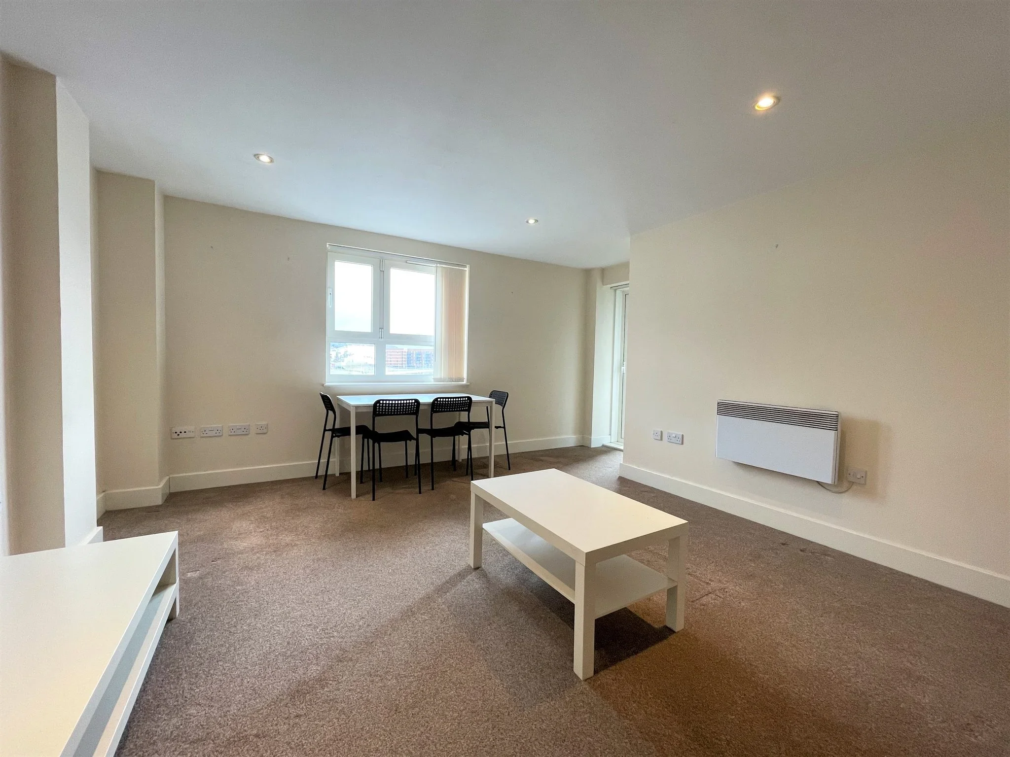 Flat King's Road in Blandford Forum
