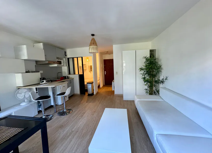 Flat Rue Jules Vallès in Sète