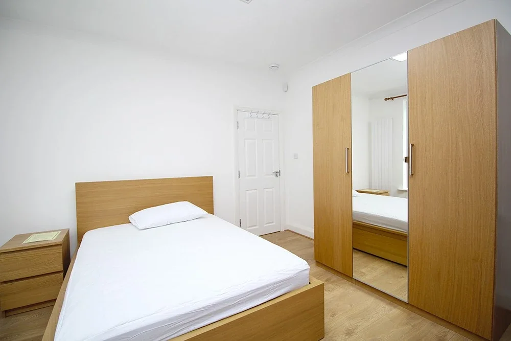 Room Forest Road in Charnwood