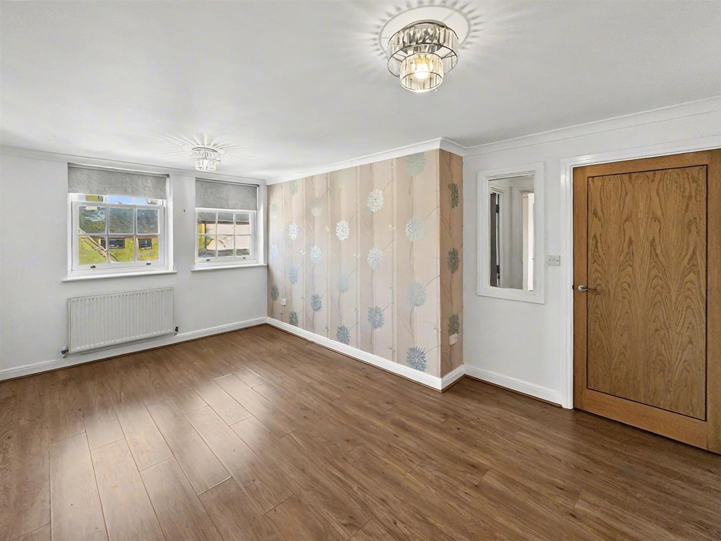 Flat Wade Street in Lichfield