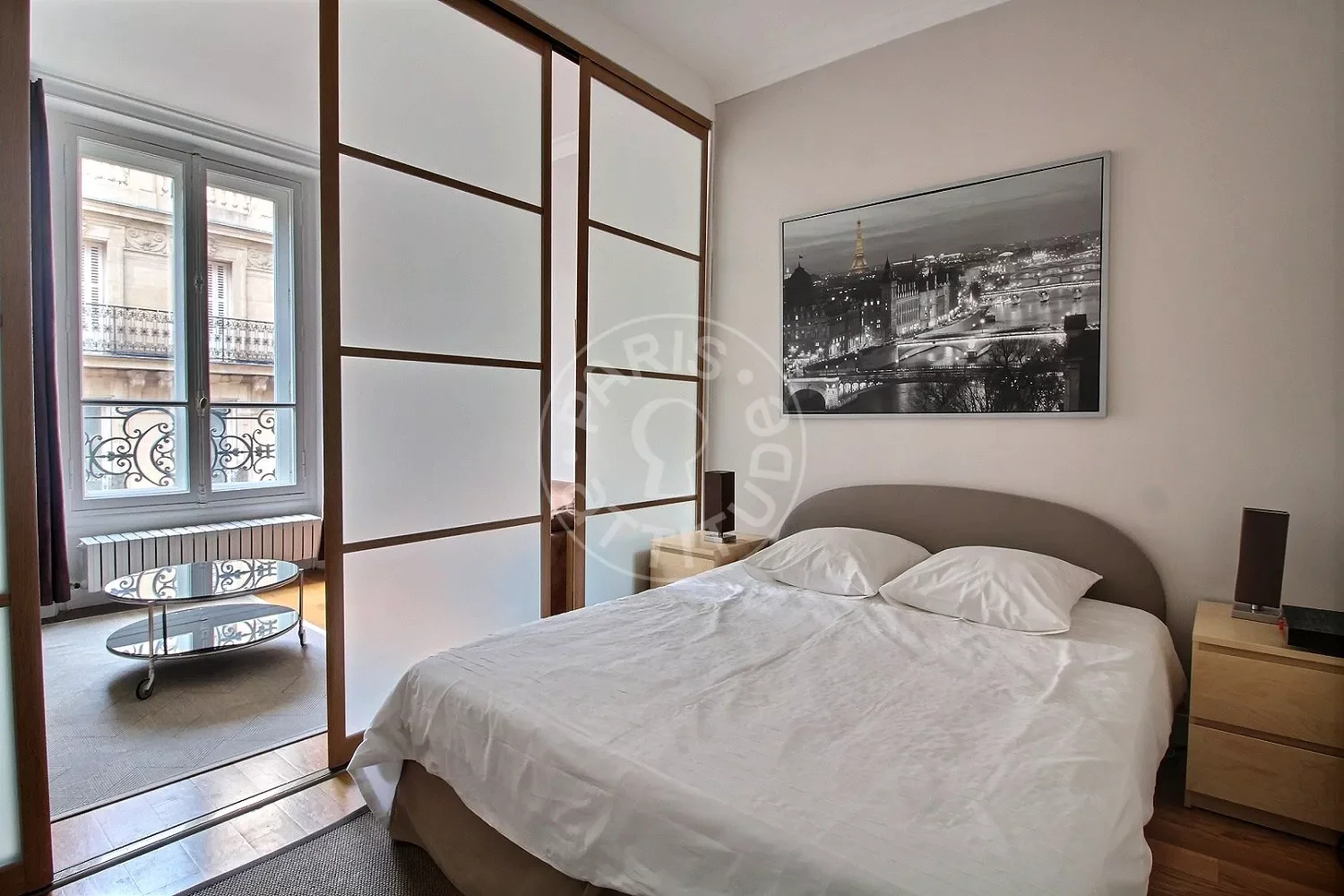Appartement Rue de Berri à Paris