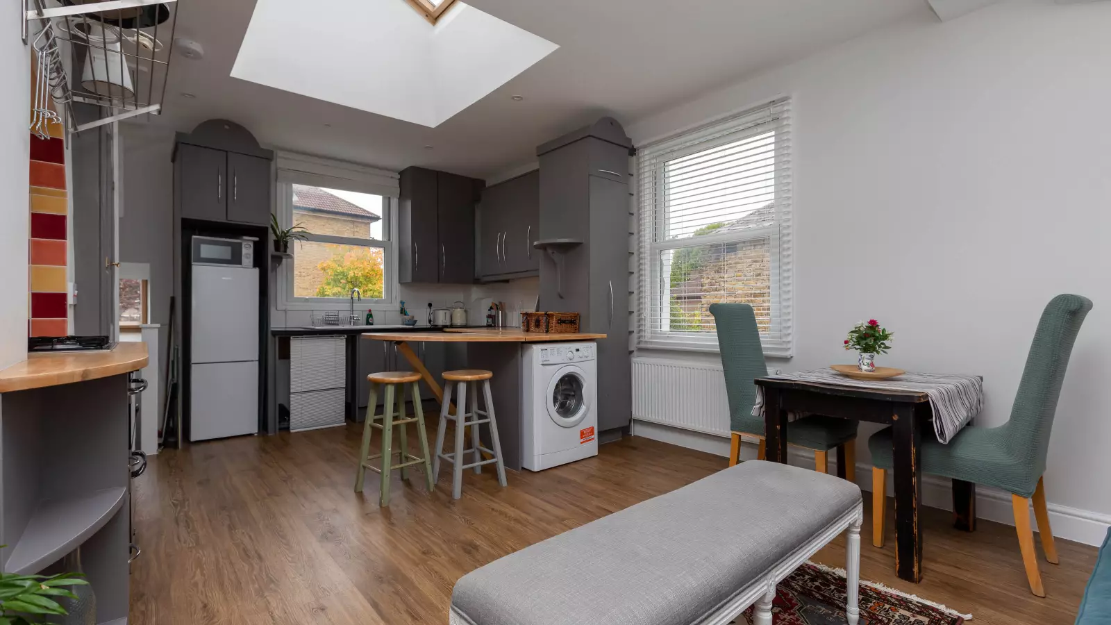 Flat Harbord Street in Greater London