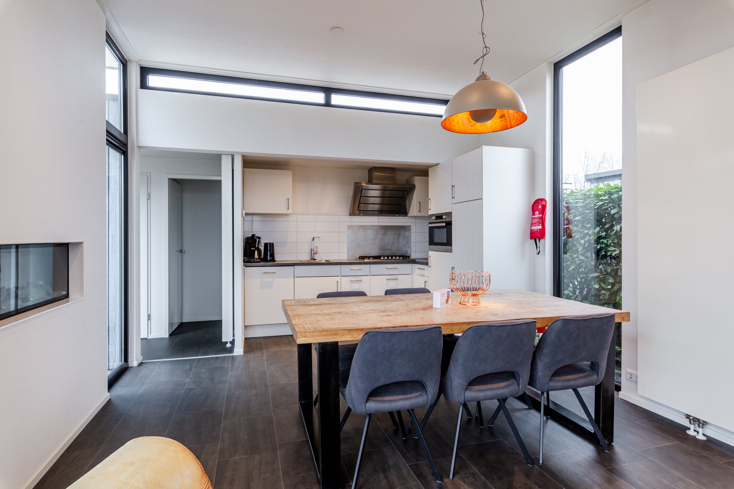 Vrijstaande woning te koop: Zuiderweg 2R-0090, Halfweg