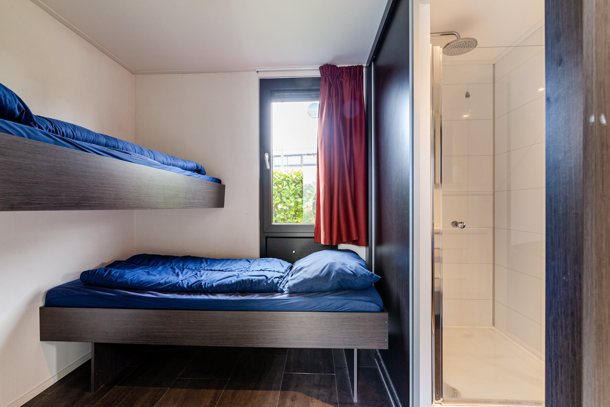 Vrijstaande woning te koop: Zuiderweg 2R-0090, Halfweg