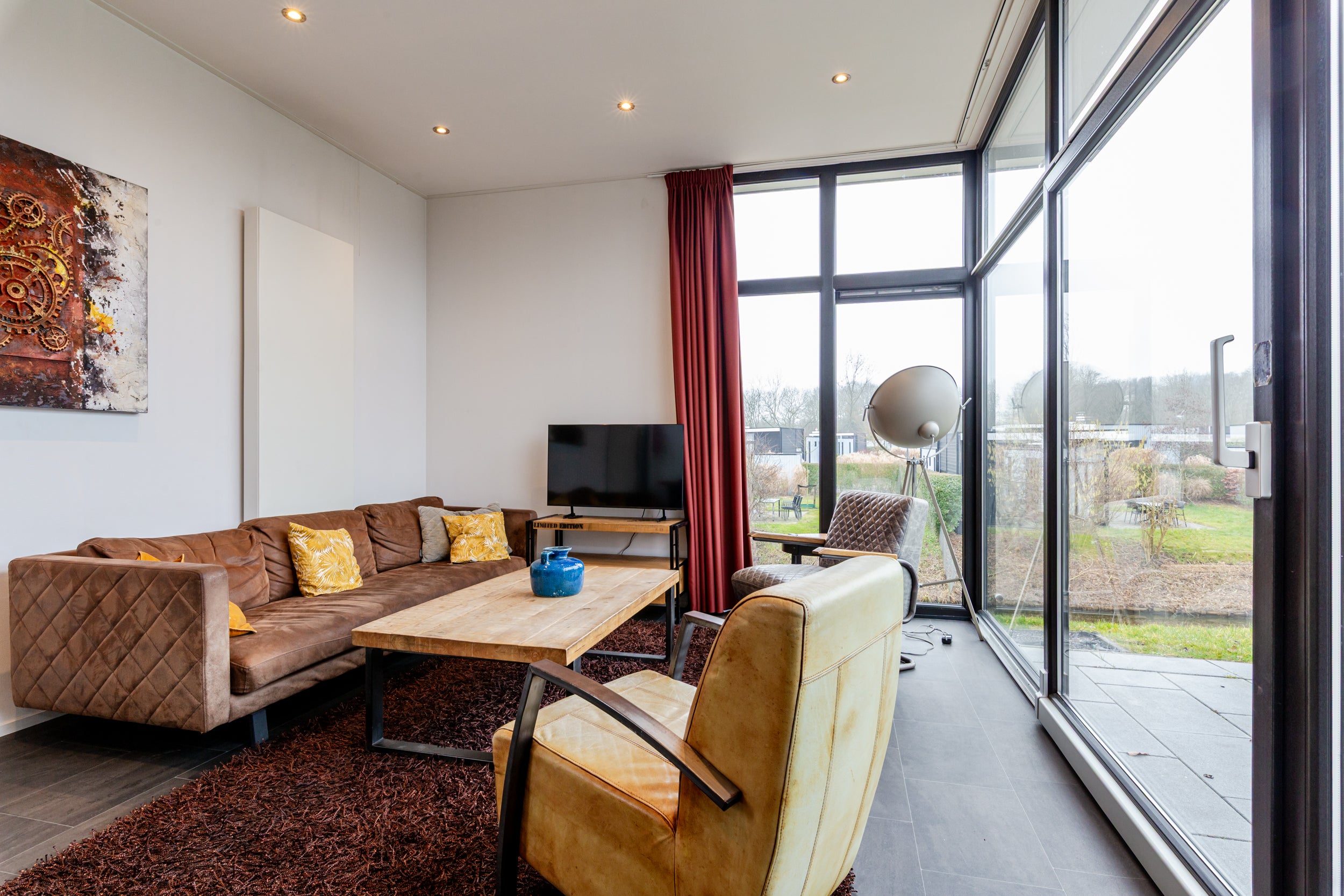 Vrijstaande woning te koop: Zuiderweg 2R-0090, Halfweg