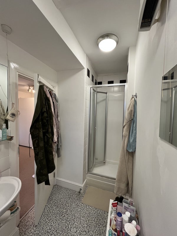 Room Marchmont Street in Greater London
