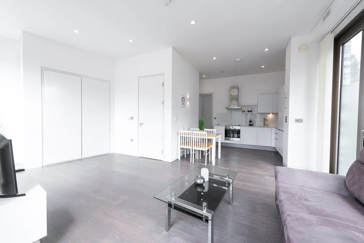 Flat Haven Way in Greater London