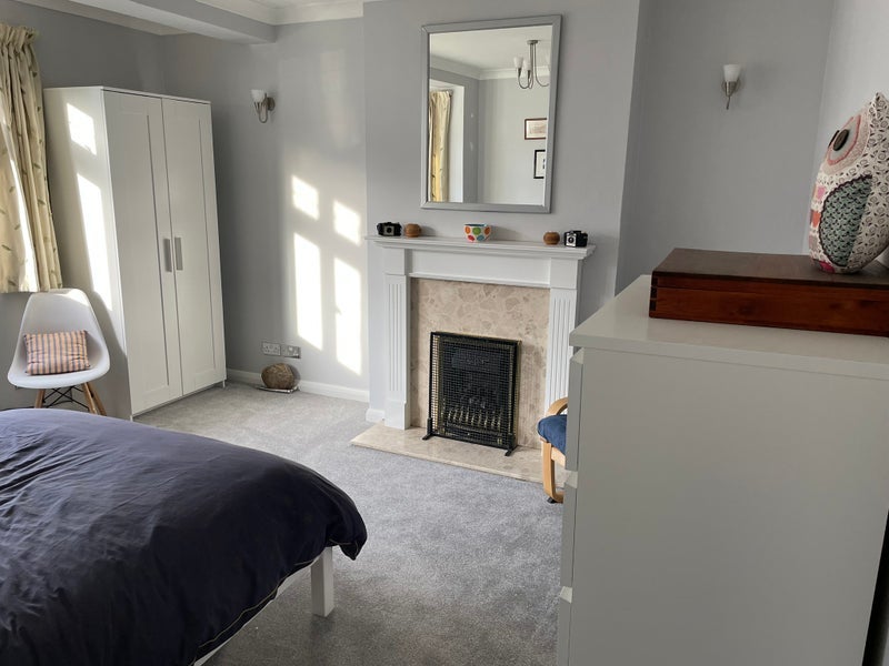 Room Clock House Road in Greater London