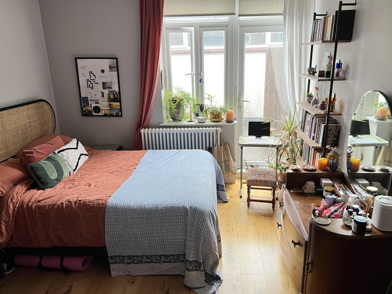 Room Francis Road in Greater London