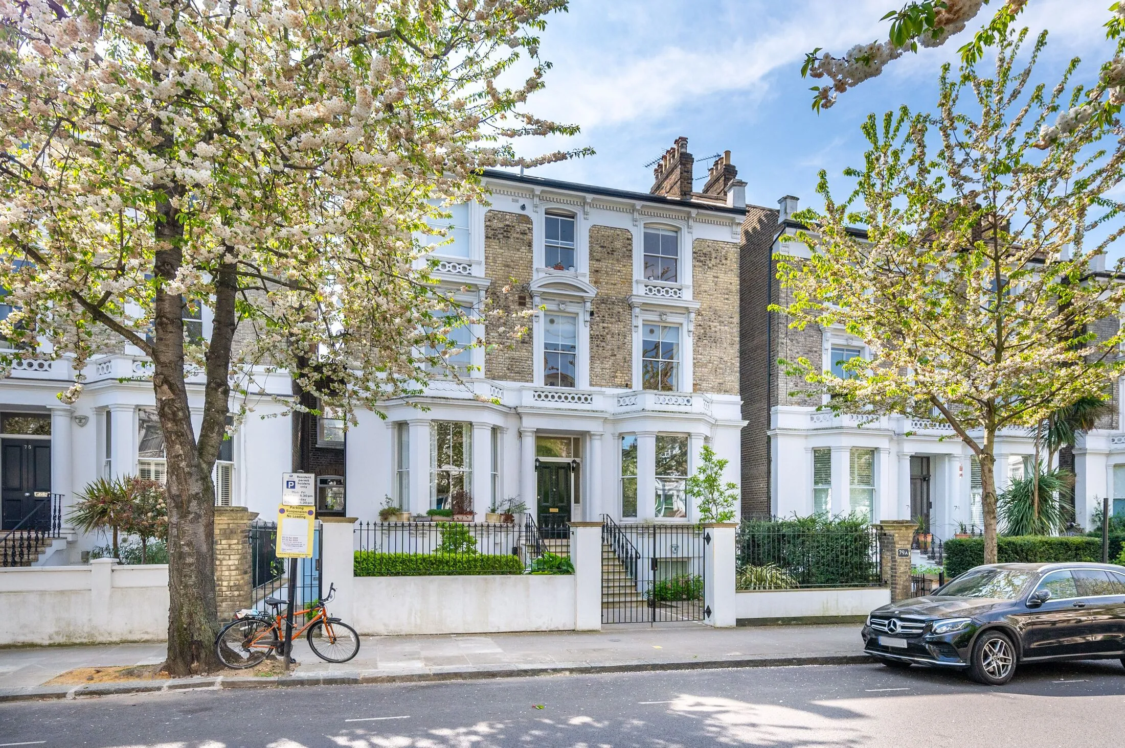 Flat St. Mark's Road in Greater London