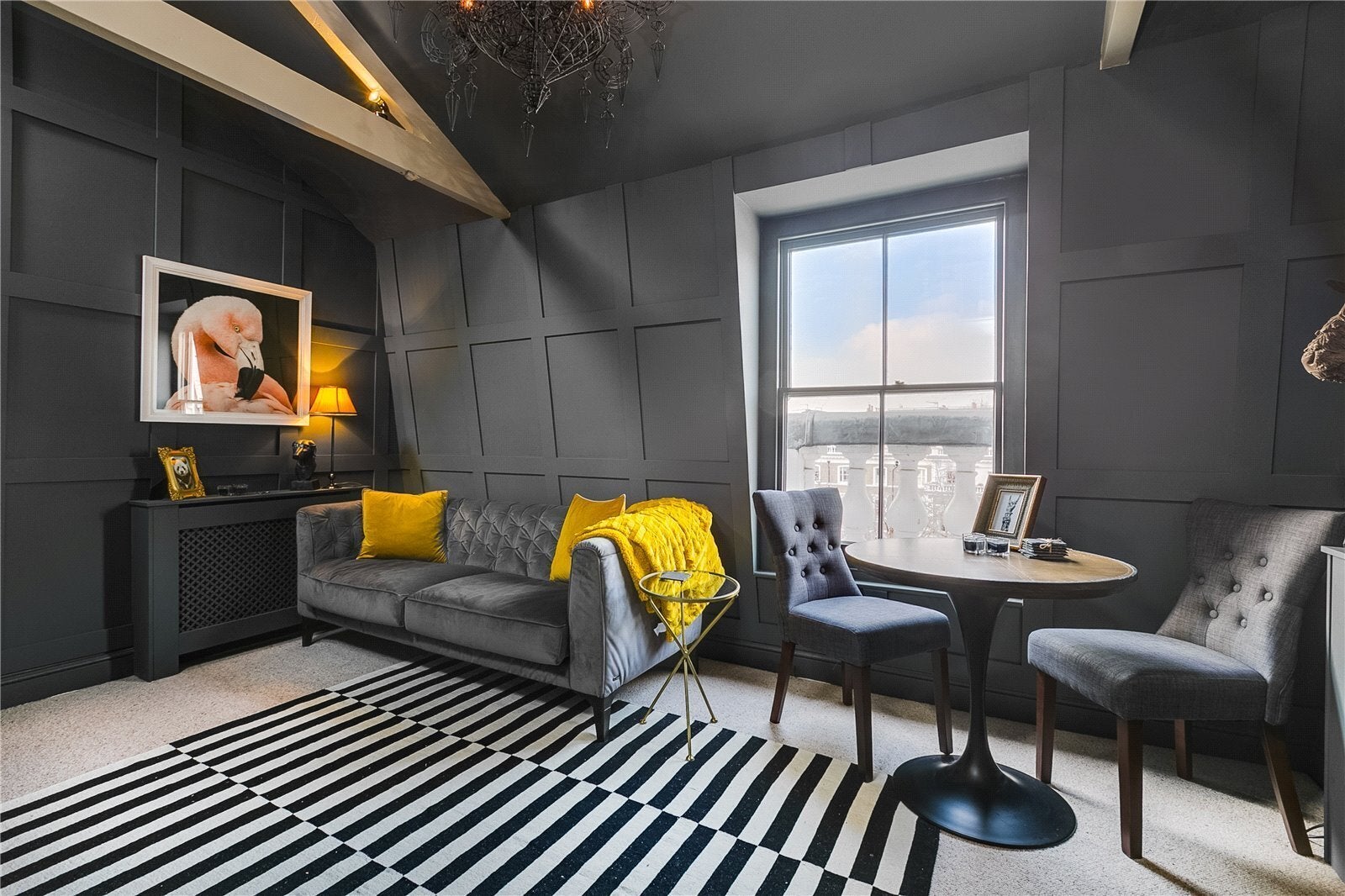 Flat Onslow Mews West in Greater London