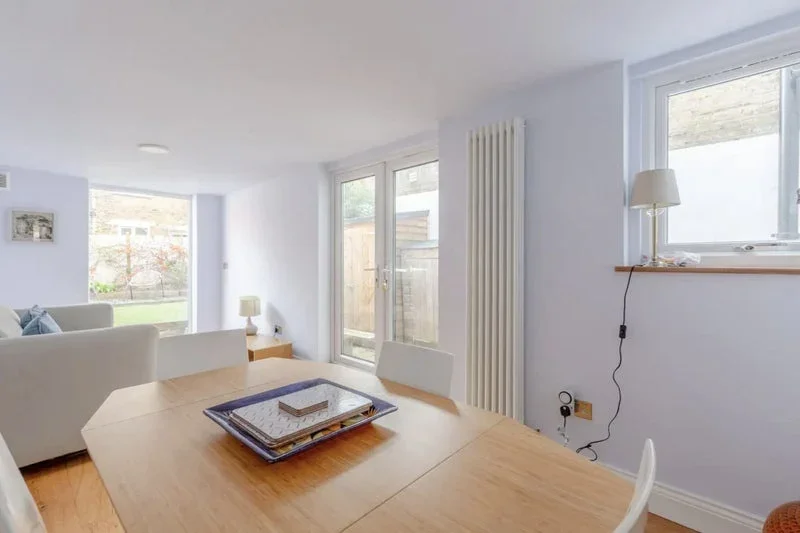 Flat Consort Road in Greater London