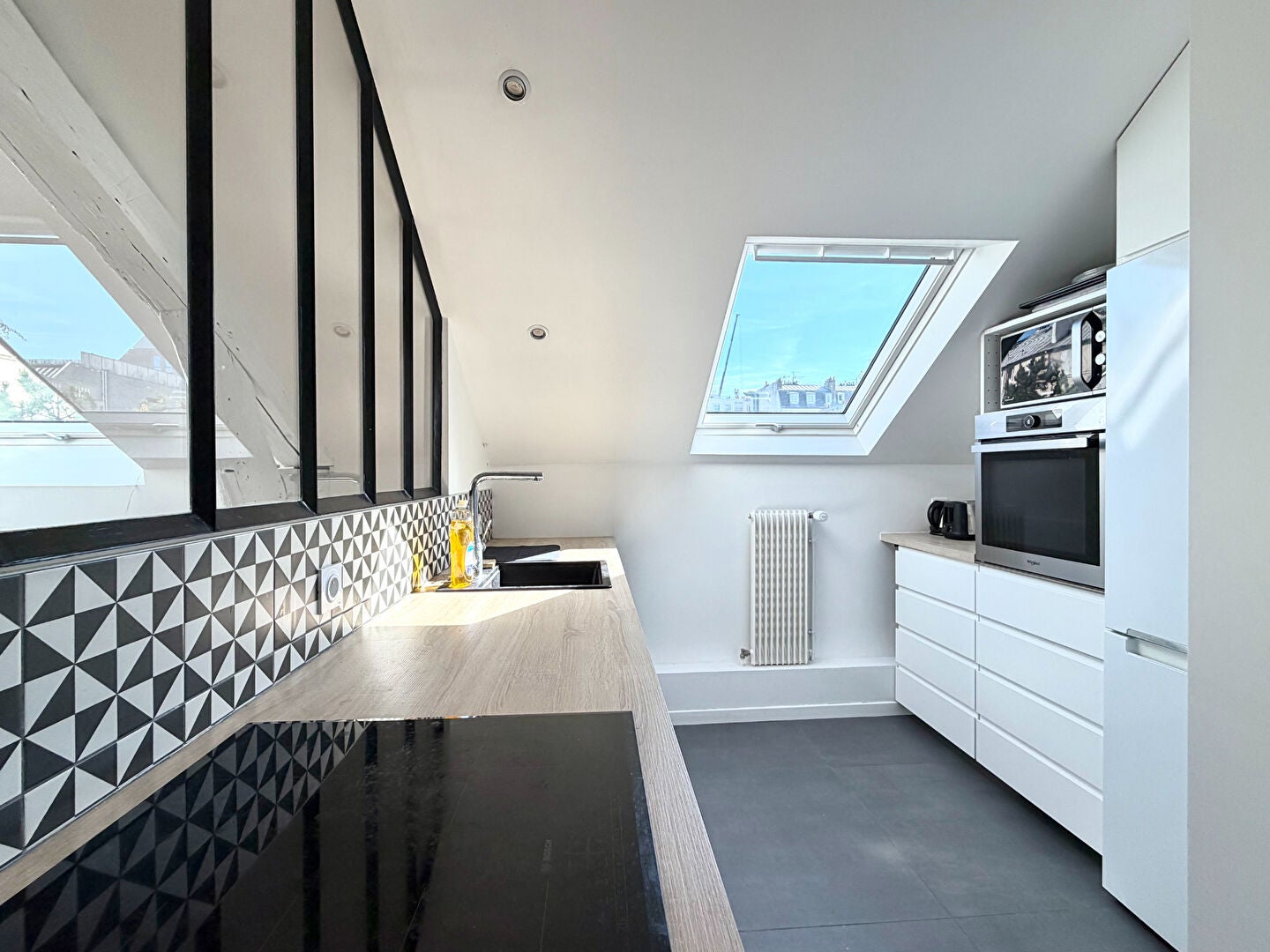 Flat Rue Chaptal in Levallois-Perret
