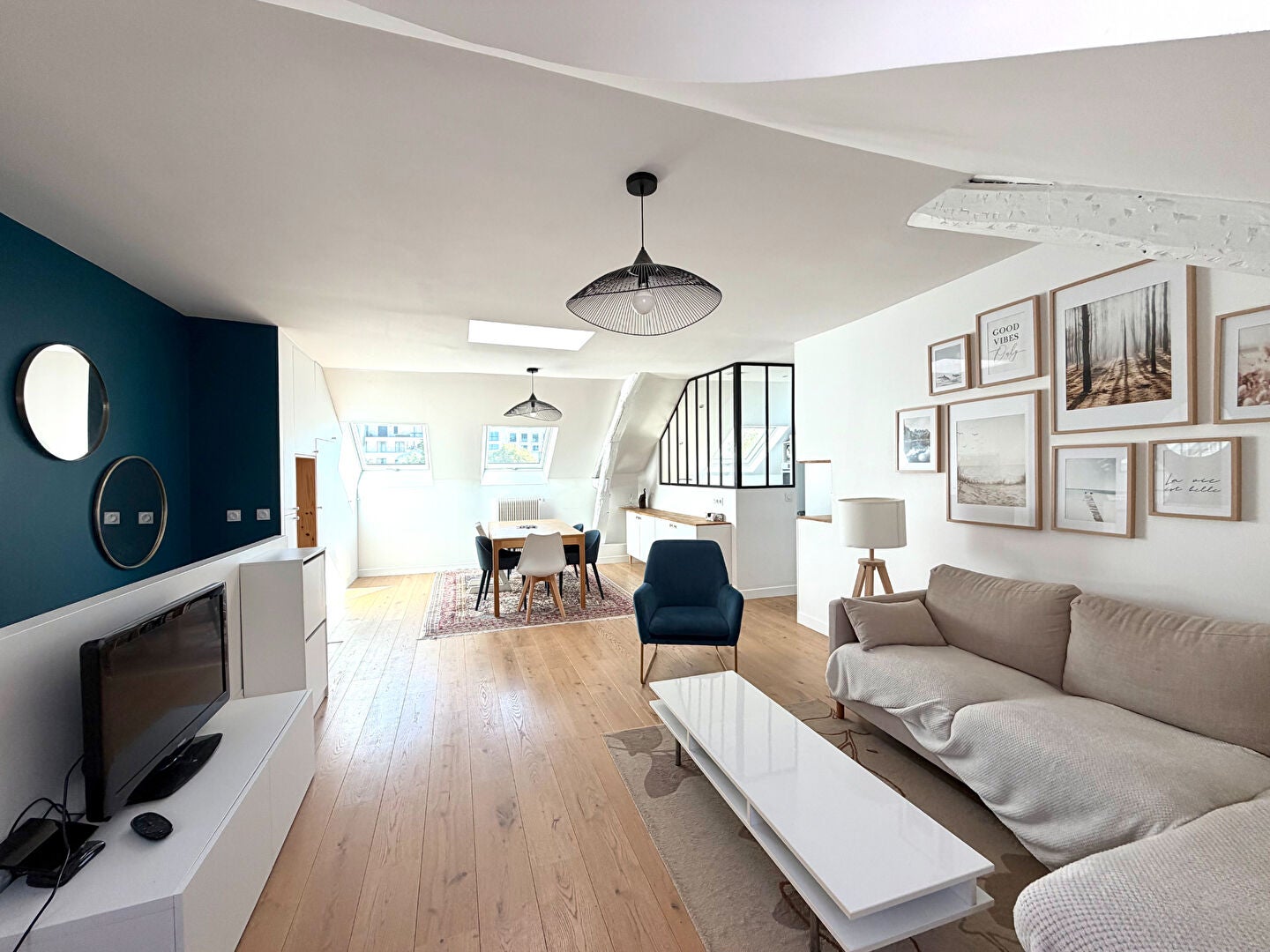 Flat Rue Chaptal in Levallois-Perret