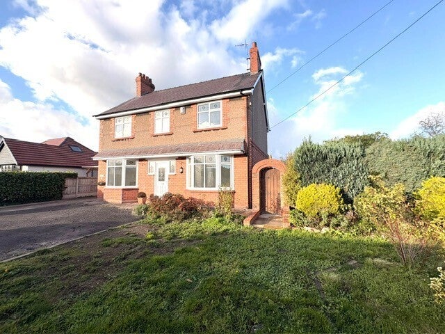 House Chester Road in Mold