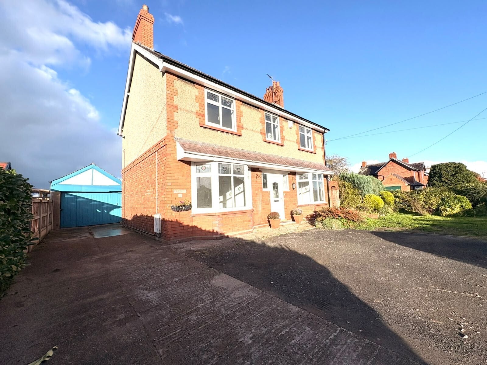 House Chester Road in Mold