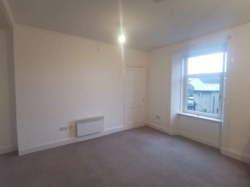 Flat Broomlands Street in Paisley