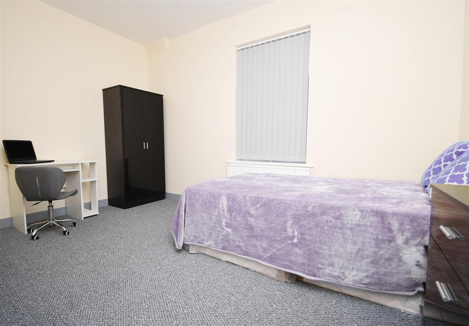 Room Mark Street in Burnley