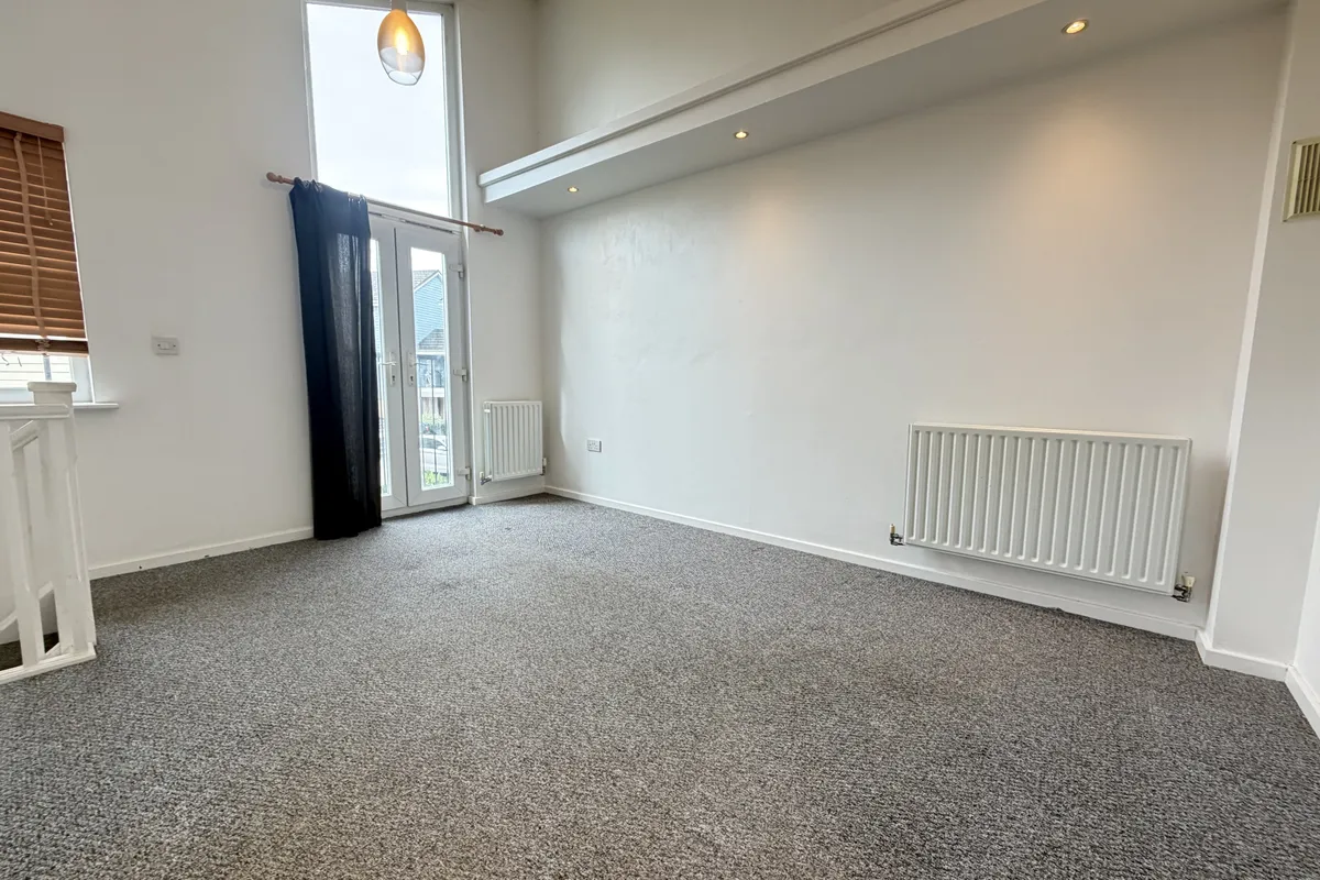 Flat Follager Road in Rugby