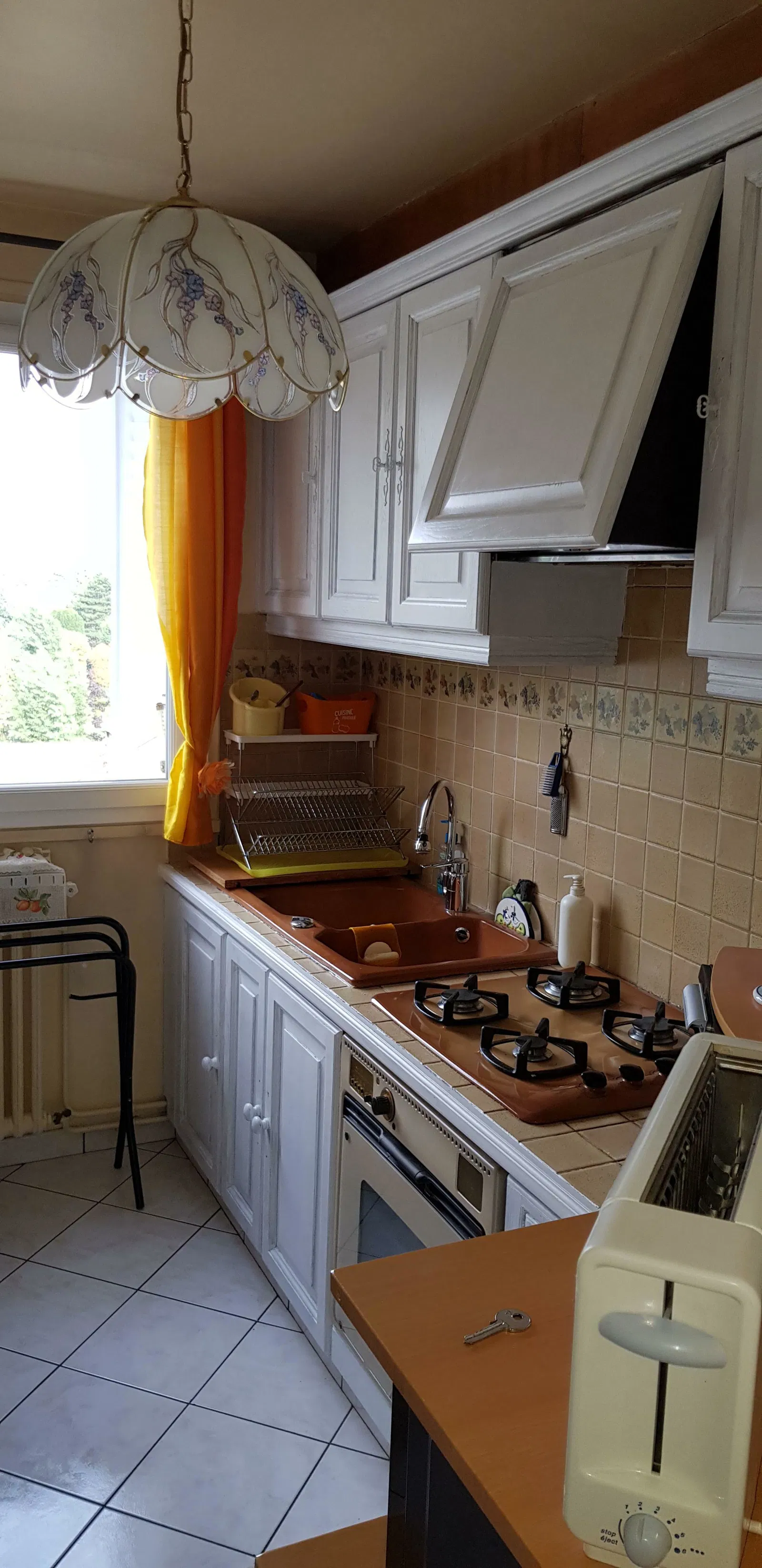 Room Rue Jean d'Estienne d'Orves in Le Perreux-sur-Marne