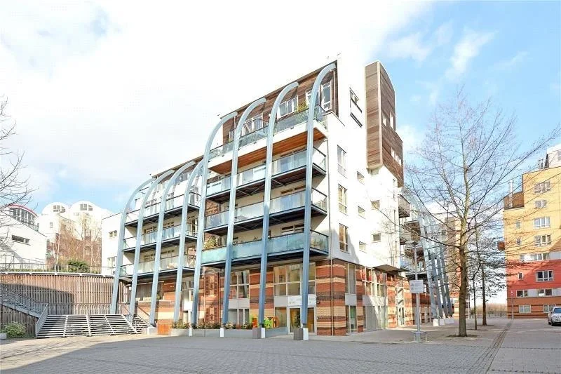 Flat John Harrison Way in Greater London