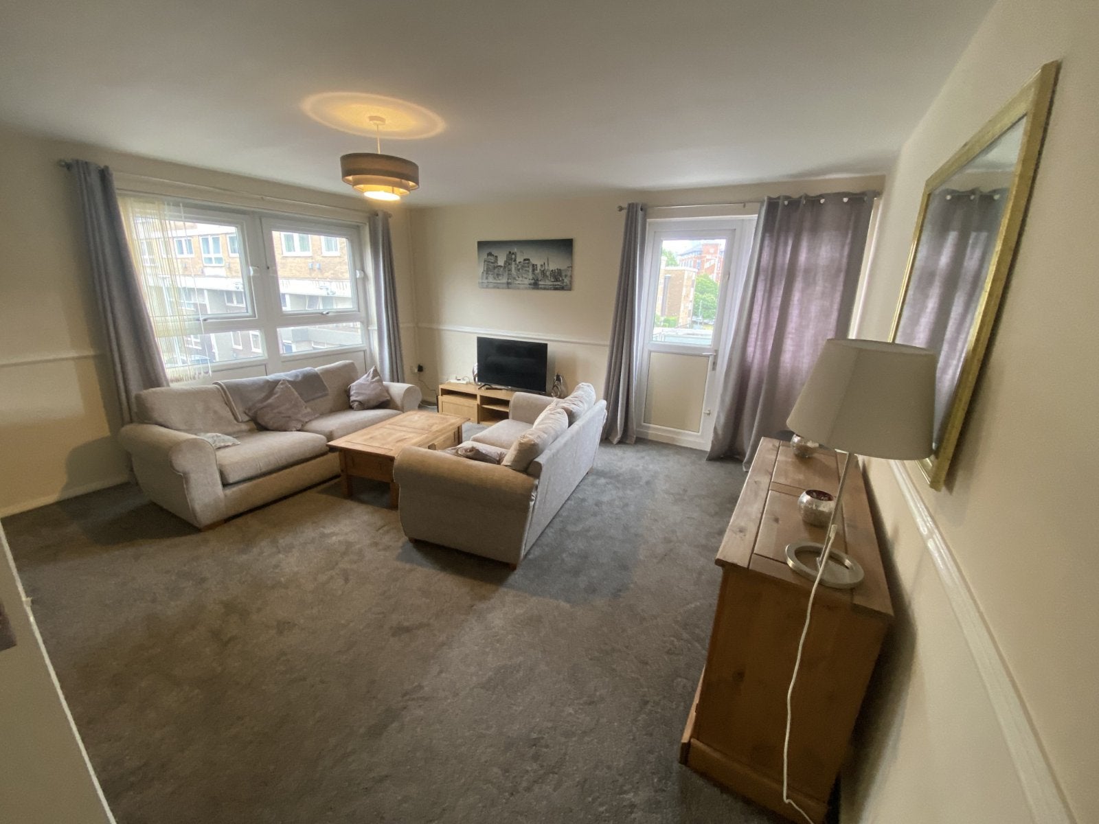 Flat Duncombe Street in Leeds