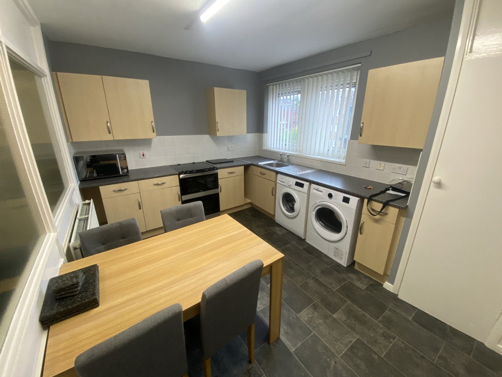 Flat Duncombe Street in Leeds