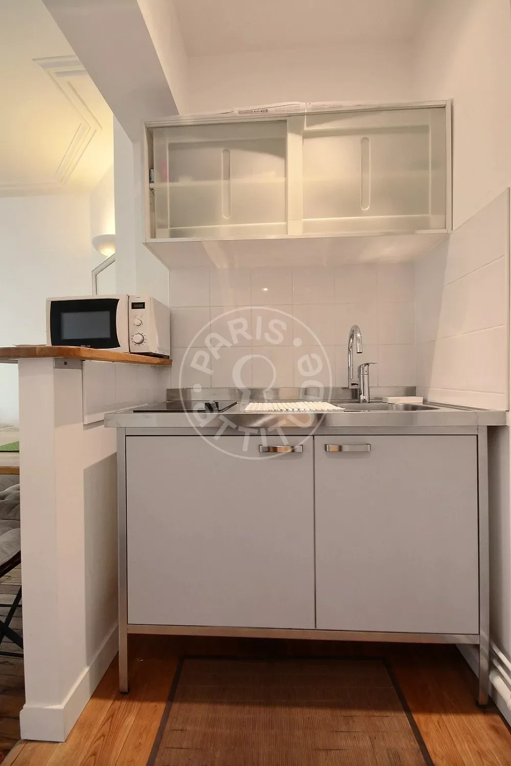 Flat Rue Caulaincourt in Paris