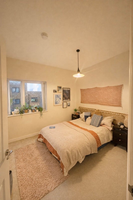 Room Pear Mews in Greater London