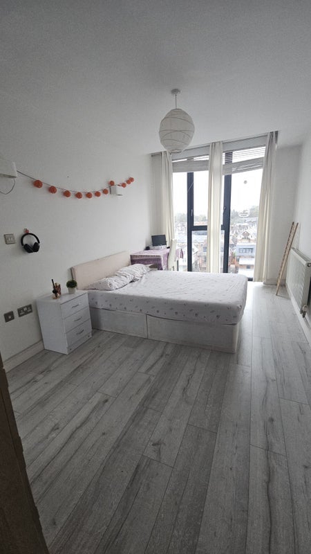 Room Mason's Avenue in Greater London