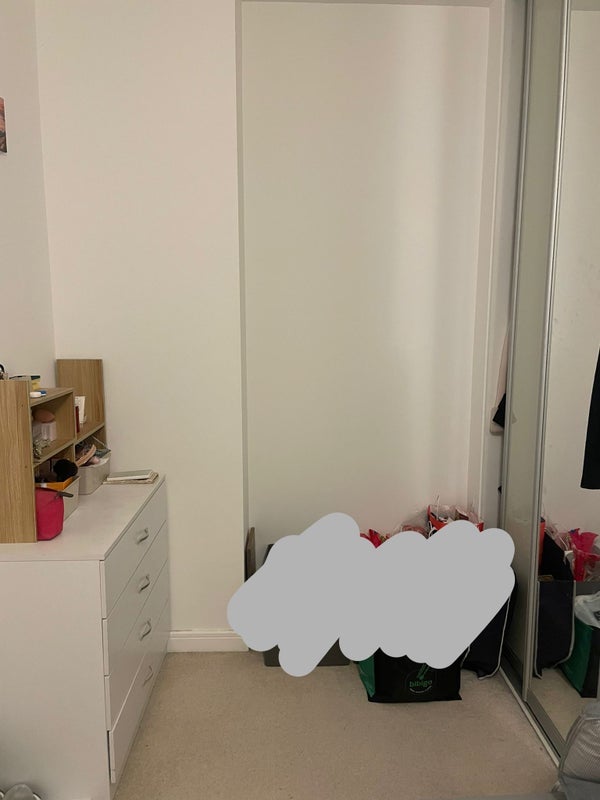 Room Taylor Place in Greater London