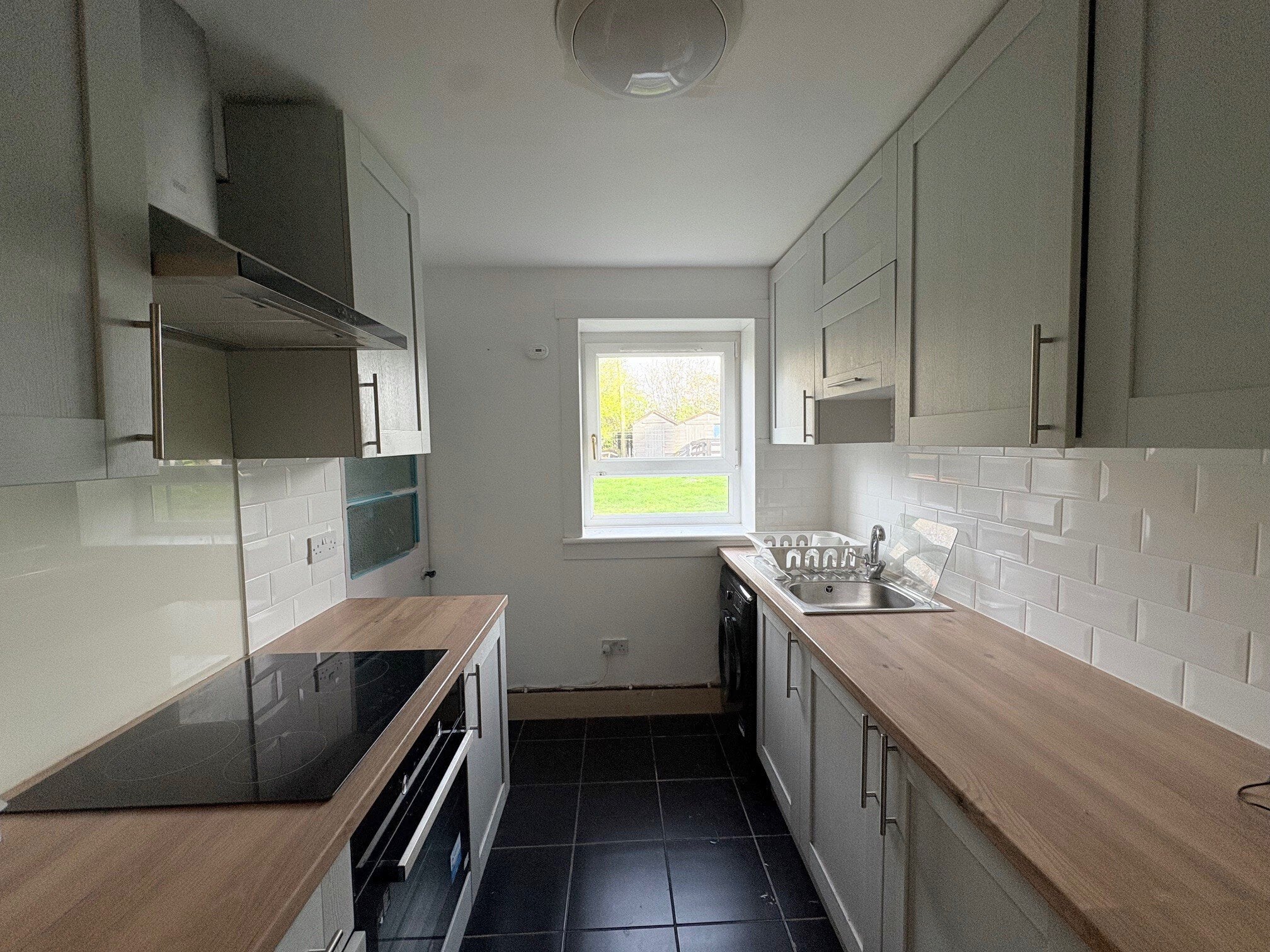 Flat Wester Drylaw Drive in City of Edinburgh