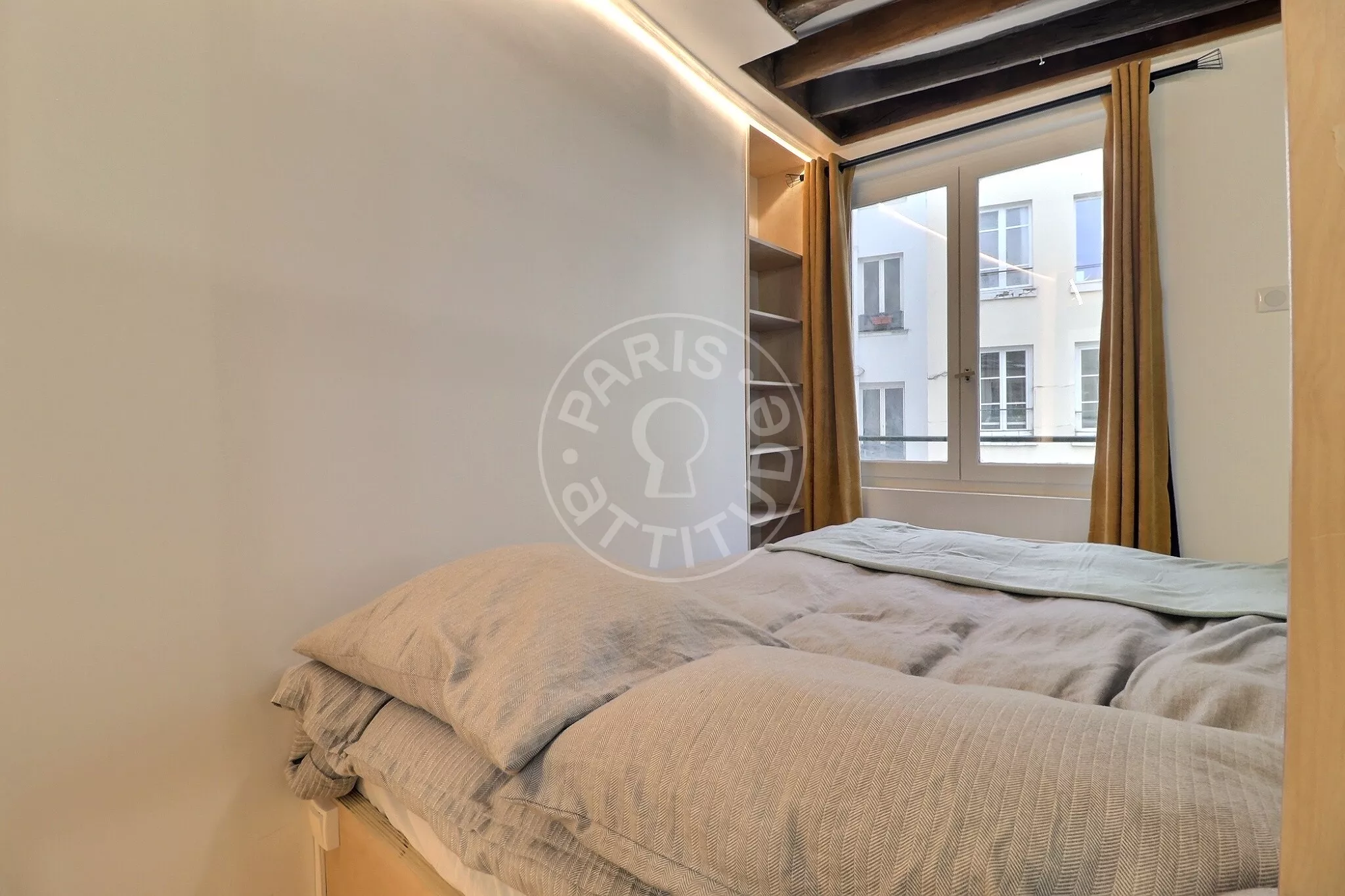 Appartement Rue des Petits Carreaux à Paris