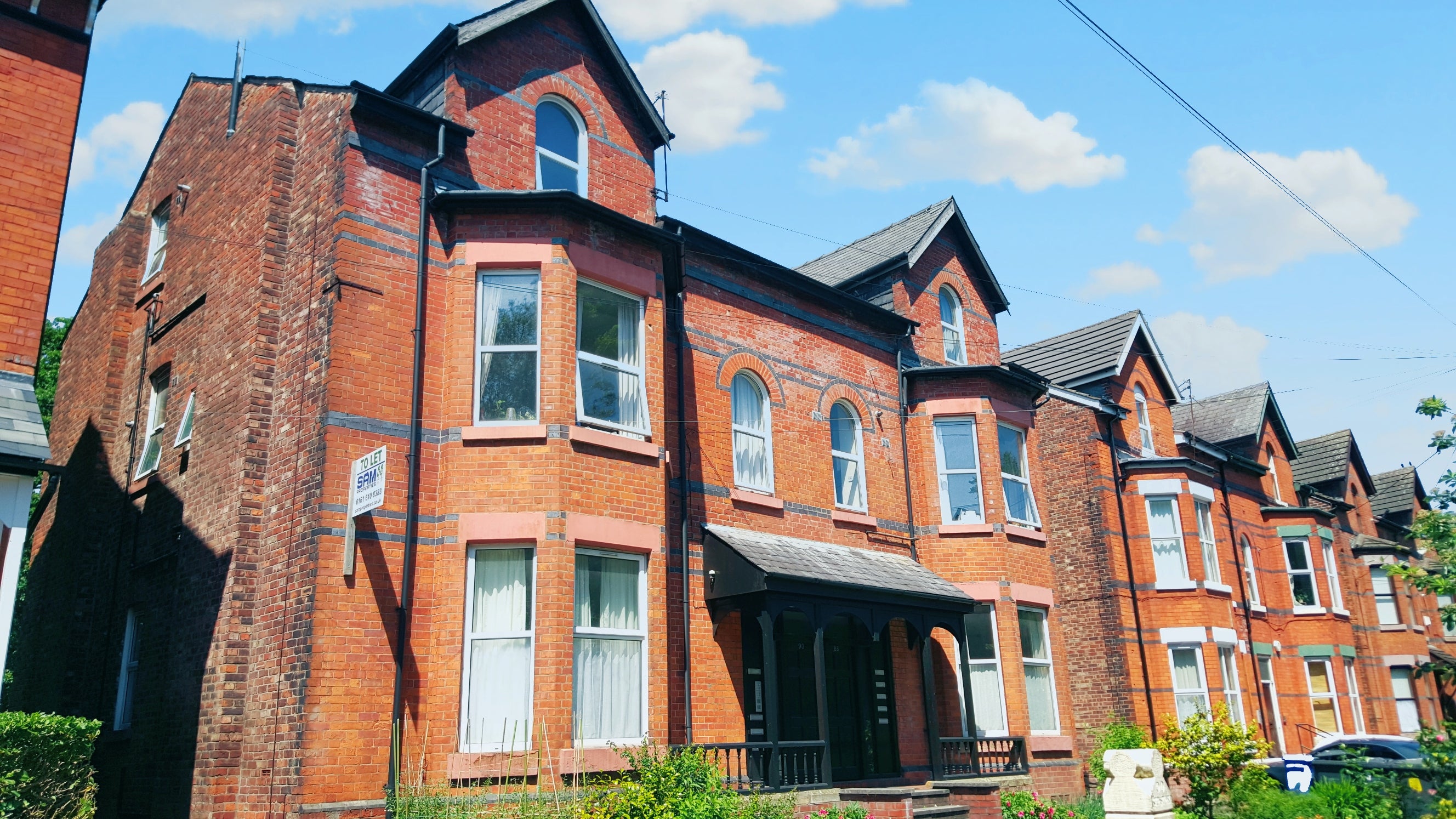 Flat Clyde Road in Manchester
