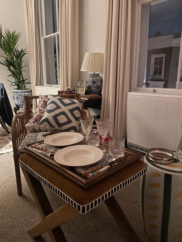 Flat Ifield Road in Greater London