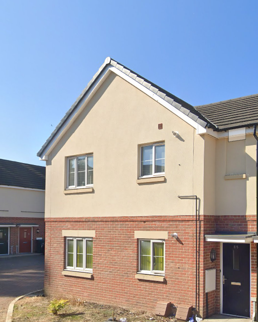 Flat Mercia Gardens in Coventry