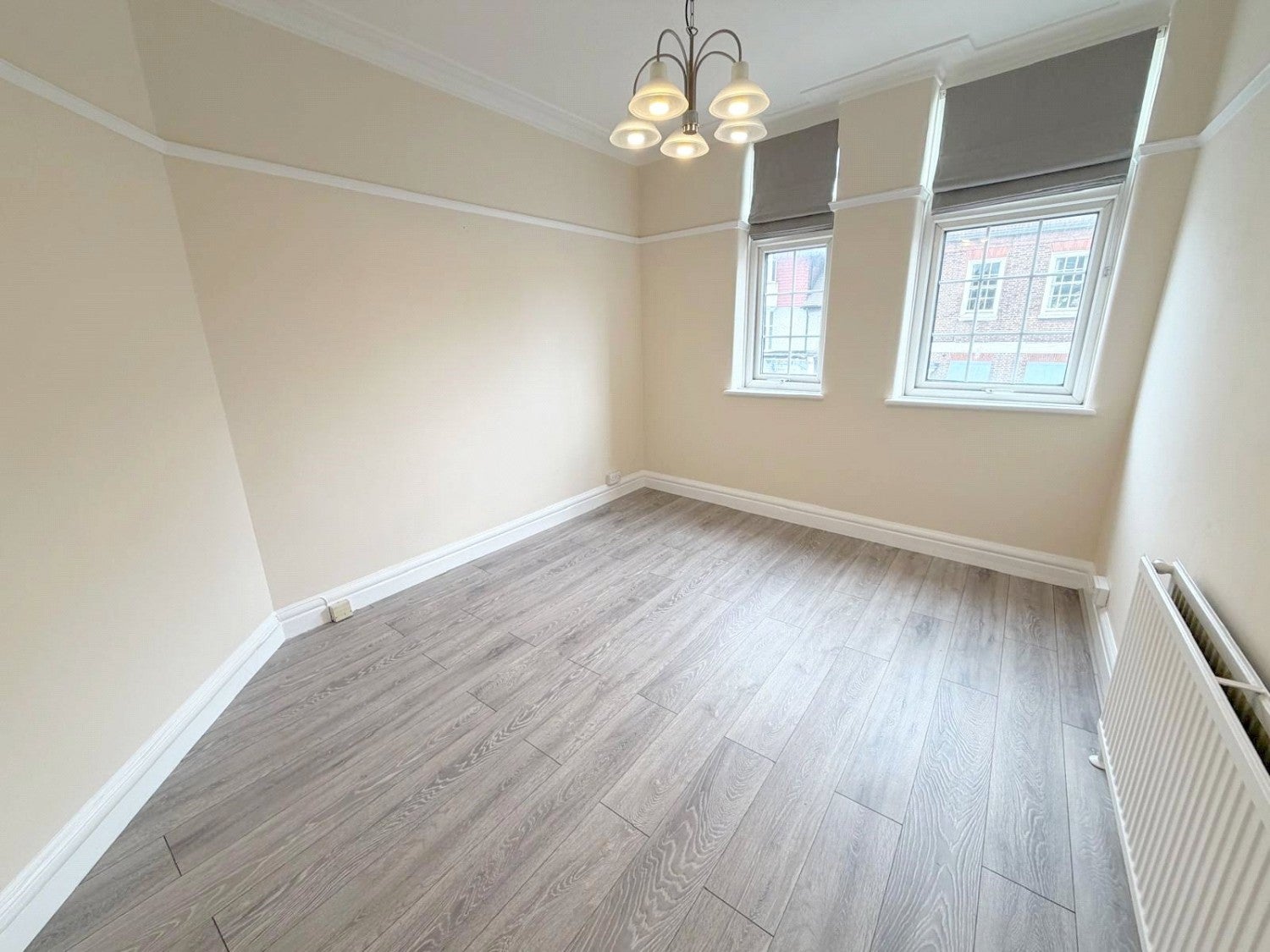 Flat The Broadway in Greater London