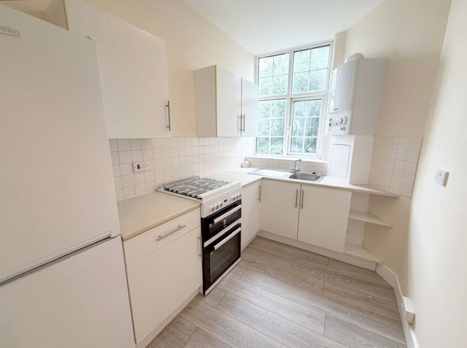 Flat The Broadway in Greater London