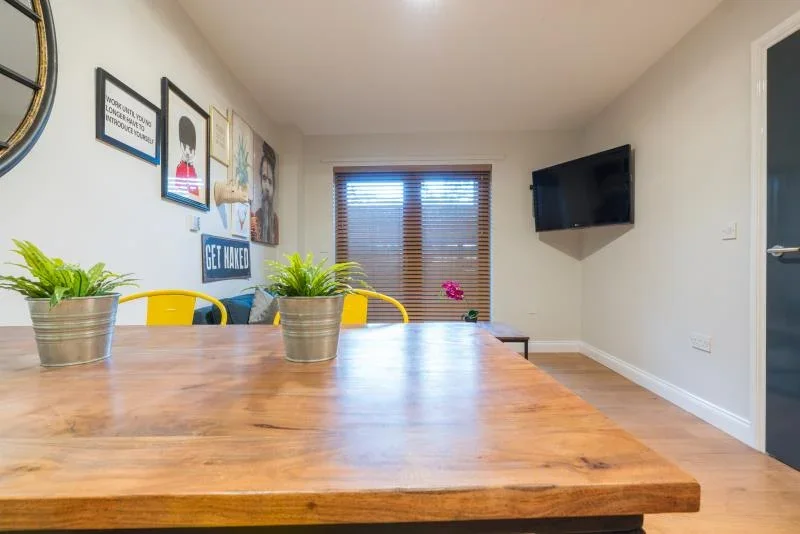 Flat Falconar Street in Newcastle upon Tyne
