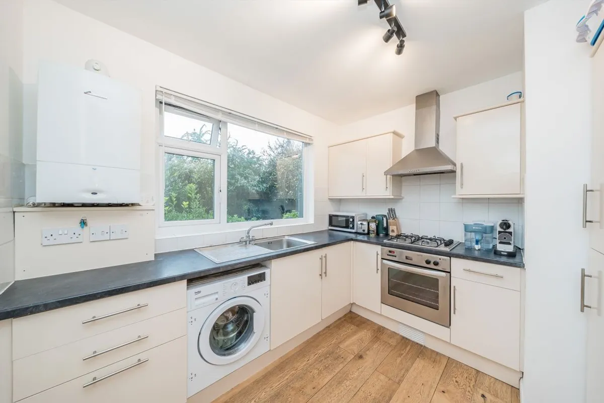 Flat Yelverton Lodge in Greater London