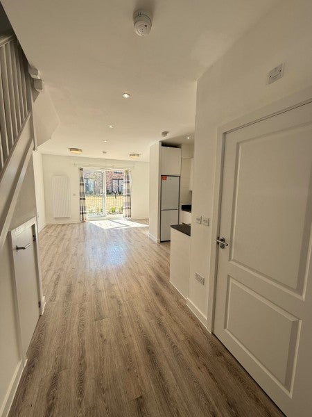 House Griffiths Close in Birmingham