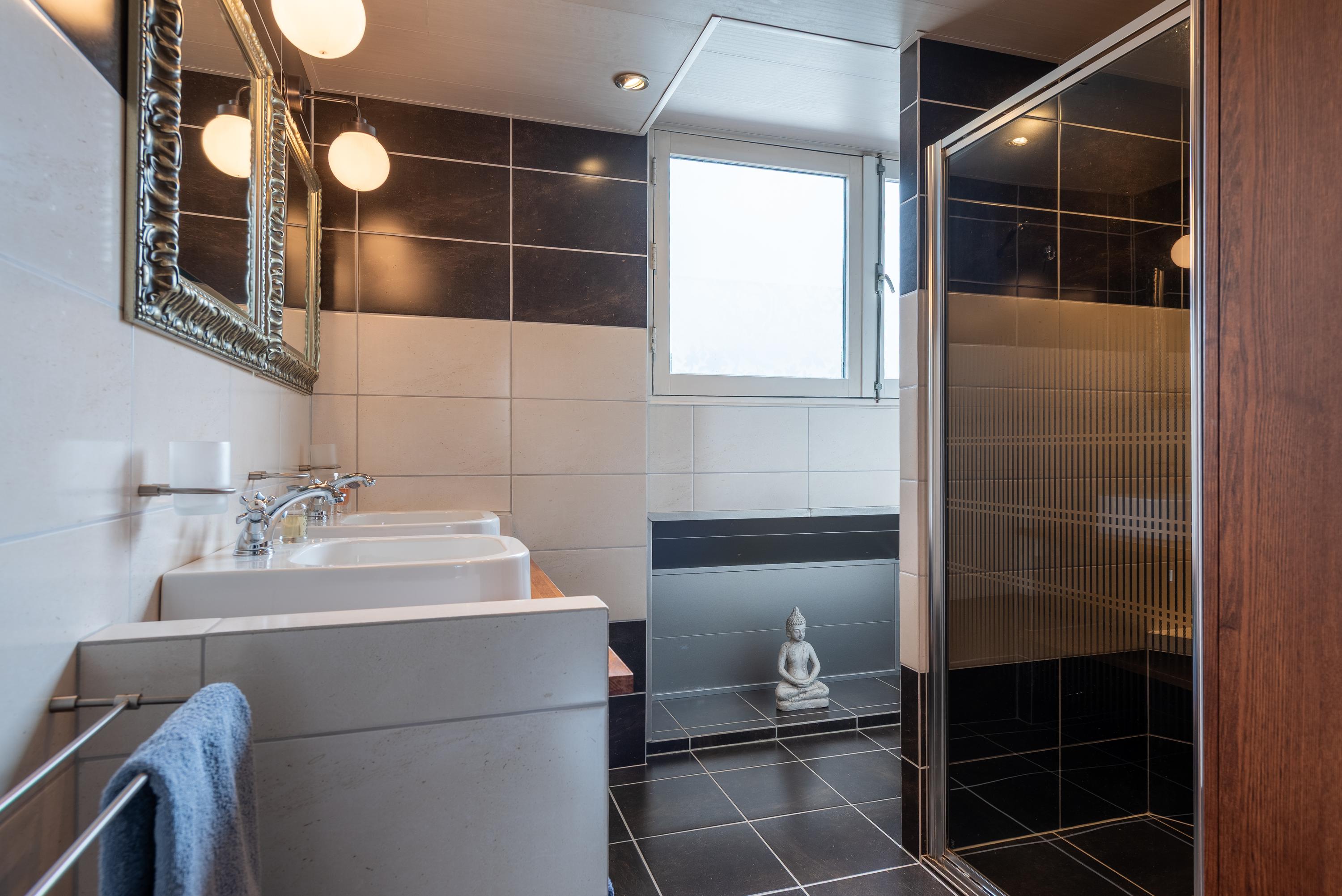 Tussenwoning te koop: Bergeraclaan 51, Eindhoven