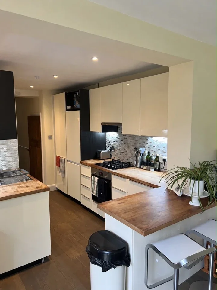Room Alexandra Road in Greater London