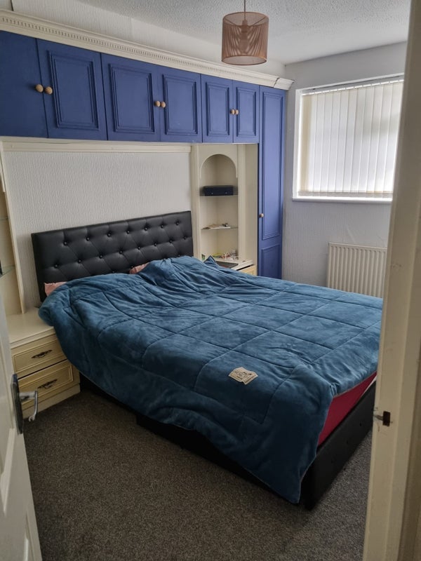 Room Sharon Close in Tameside