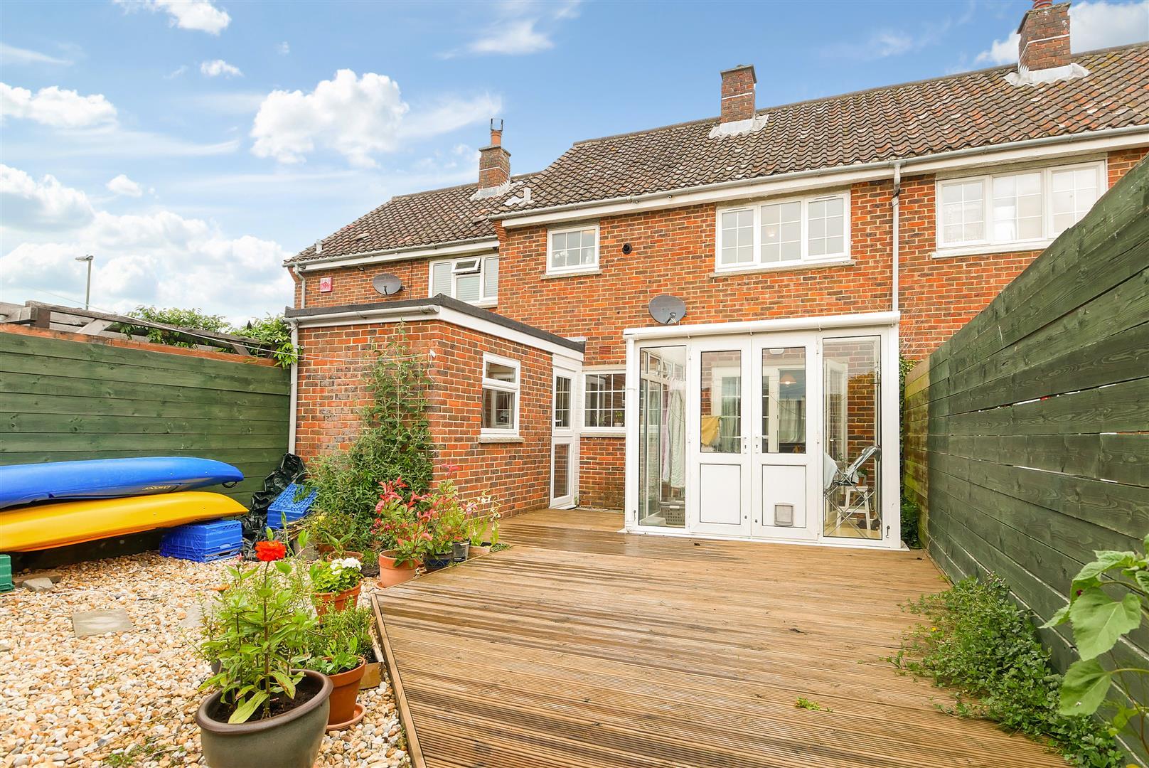 House Astra Close in Chichester