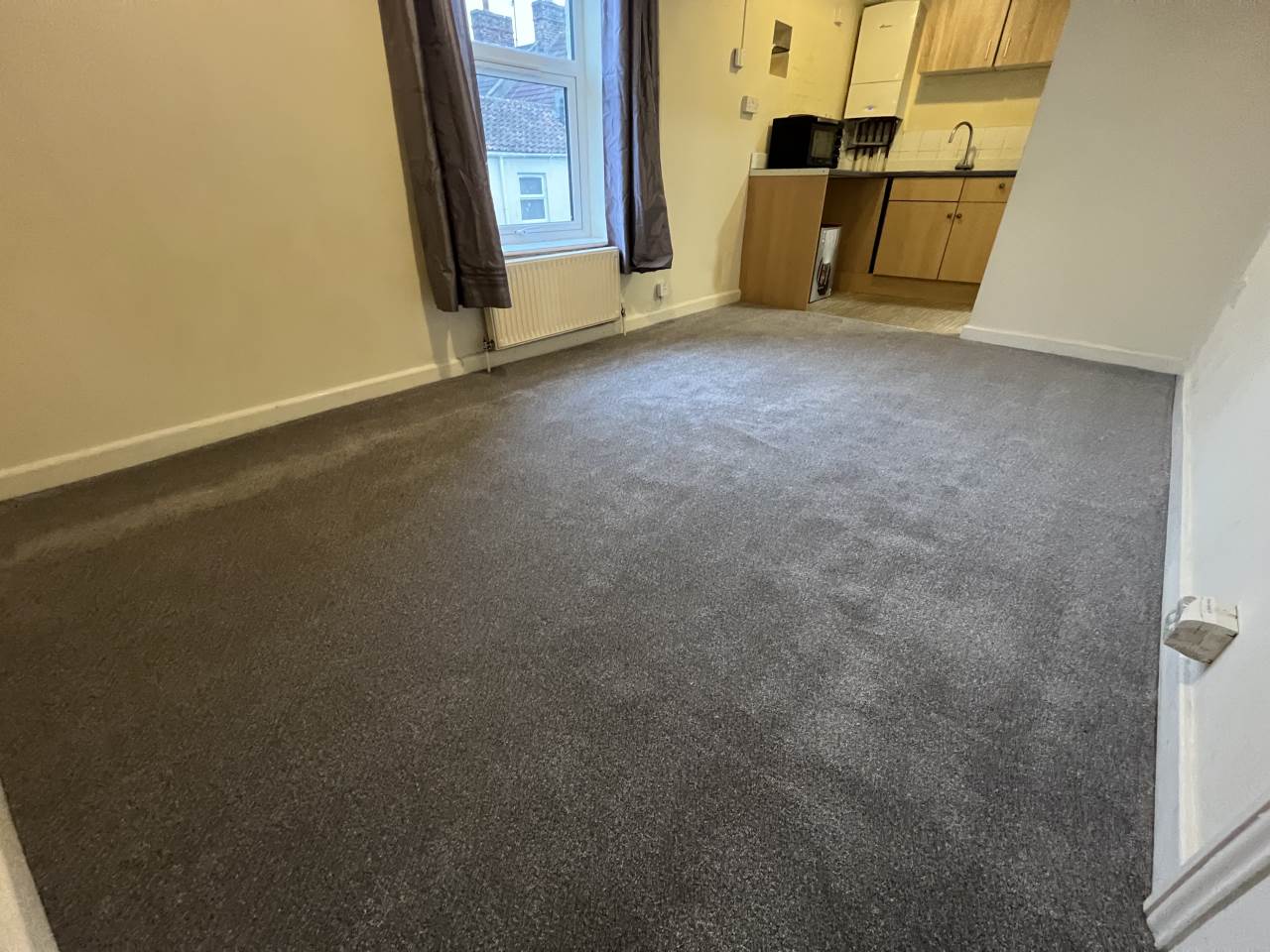 Flat Bond Street in Trowbridge