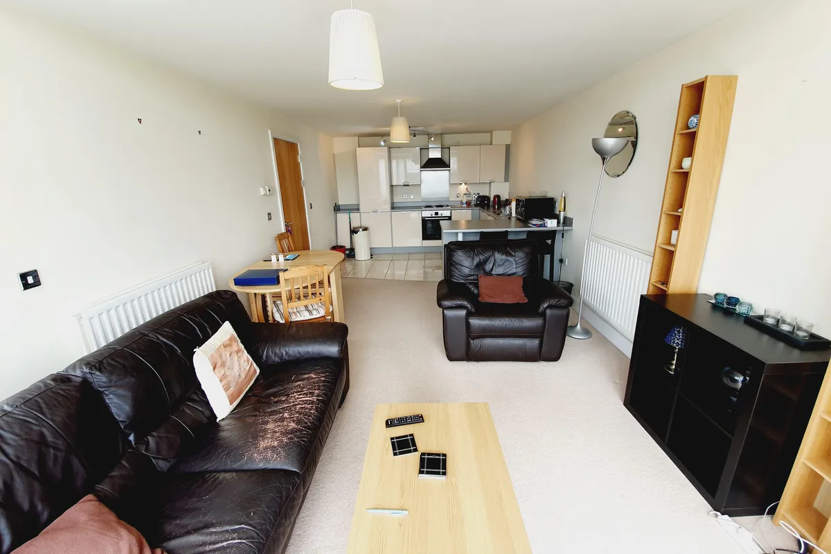 Flat Longleat Avenue in Birmingham