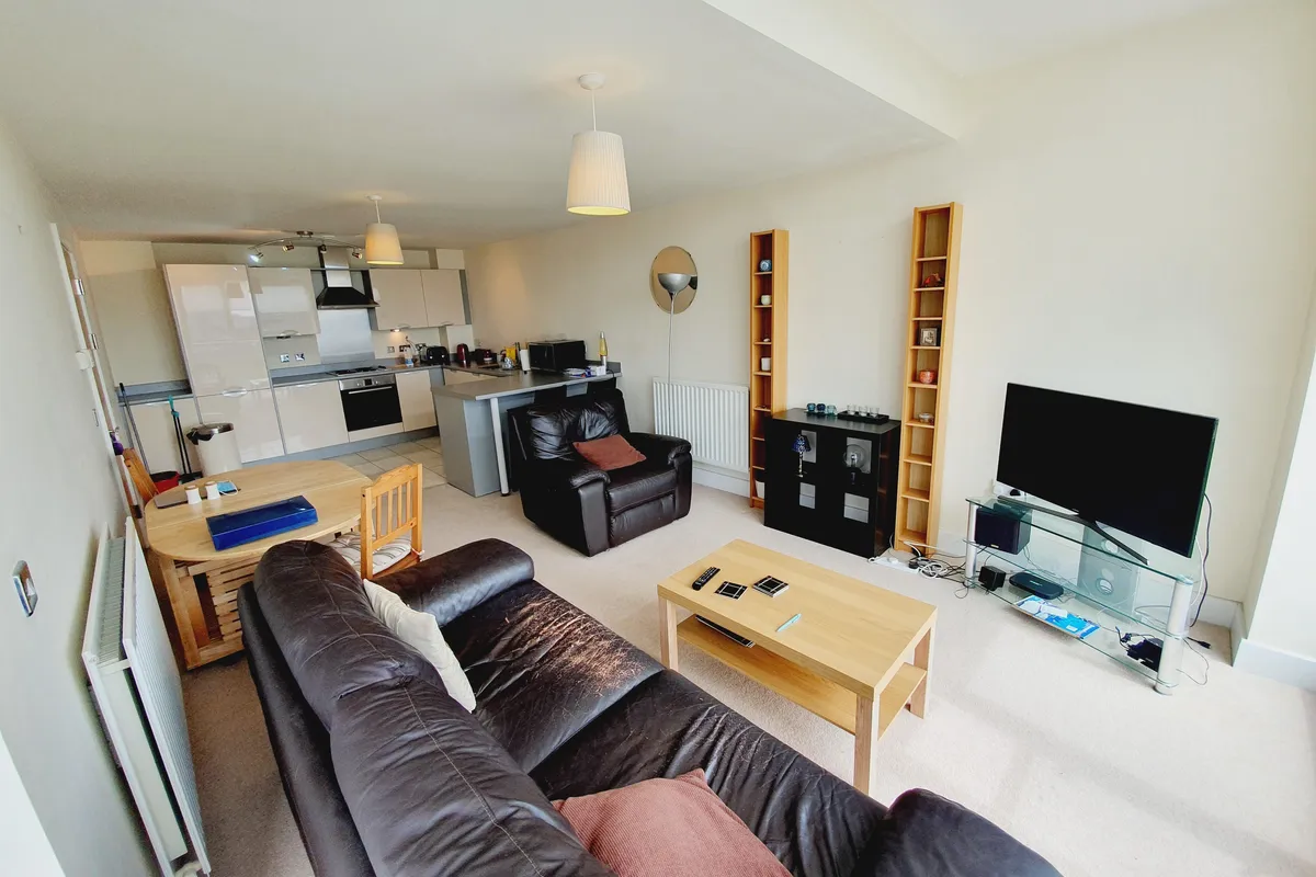 Flat Longleat Avenue in Birmingham