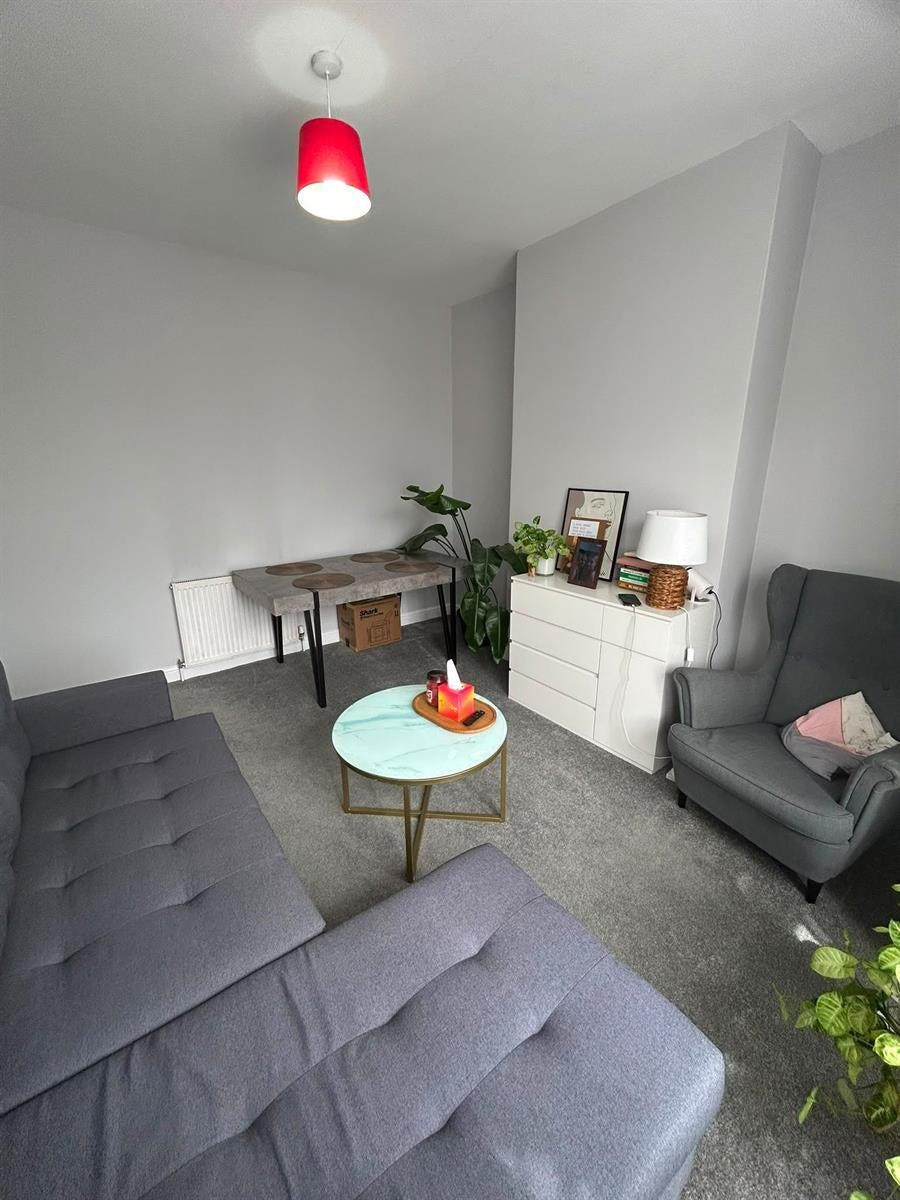 Flat Sleaford Road in Boston
