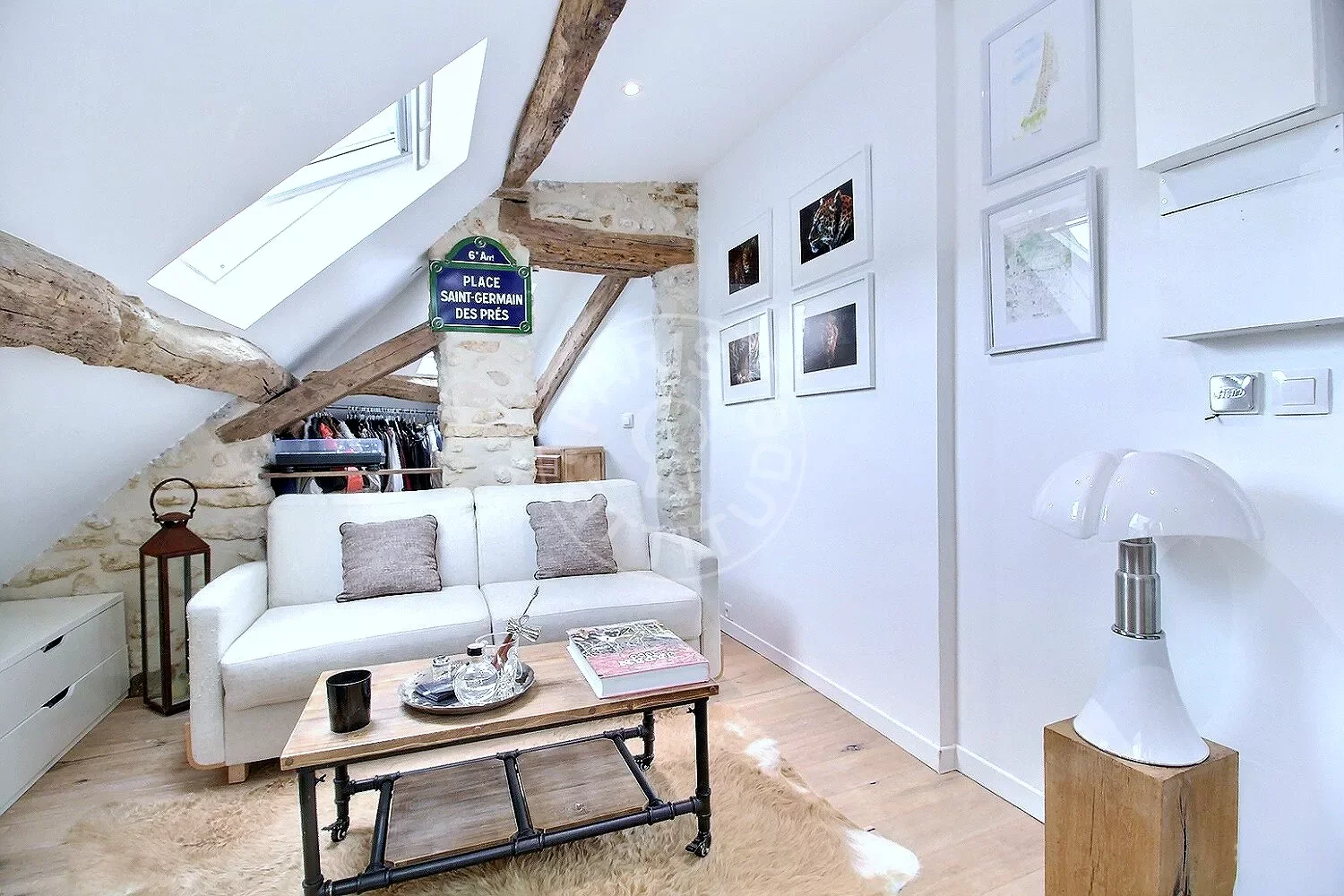 Appartement Rue de Furstemberg à Paris